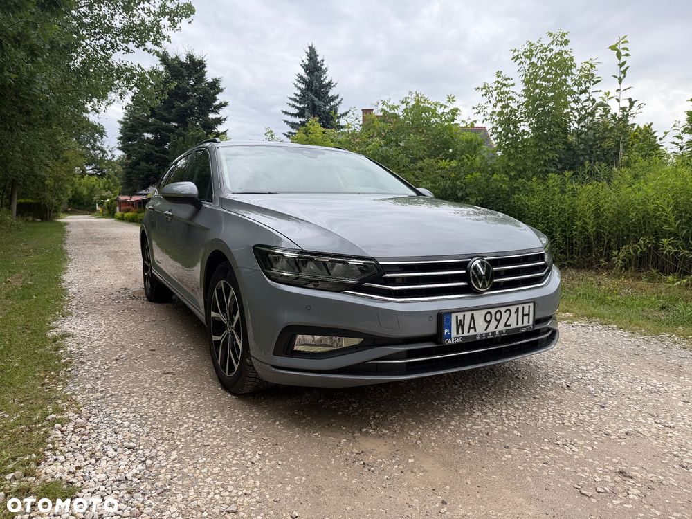 Volkswagen Passat - 17