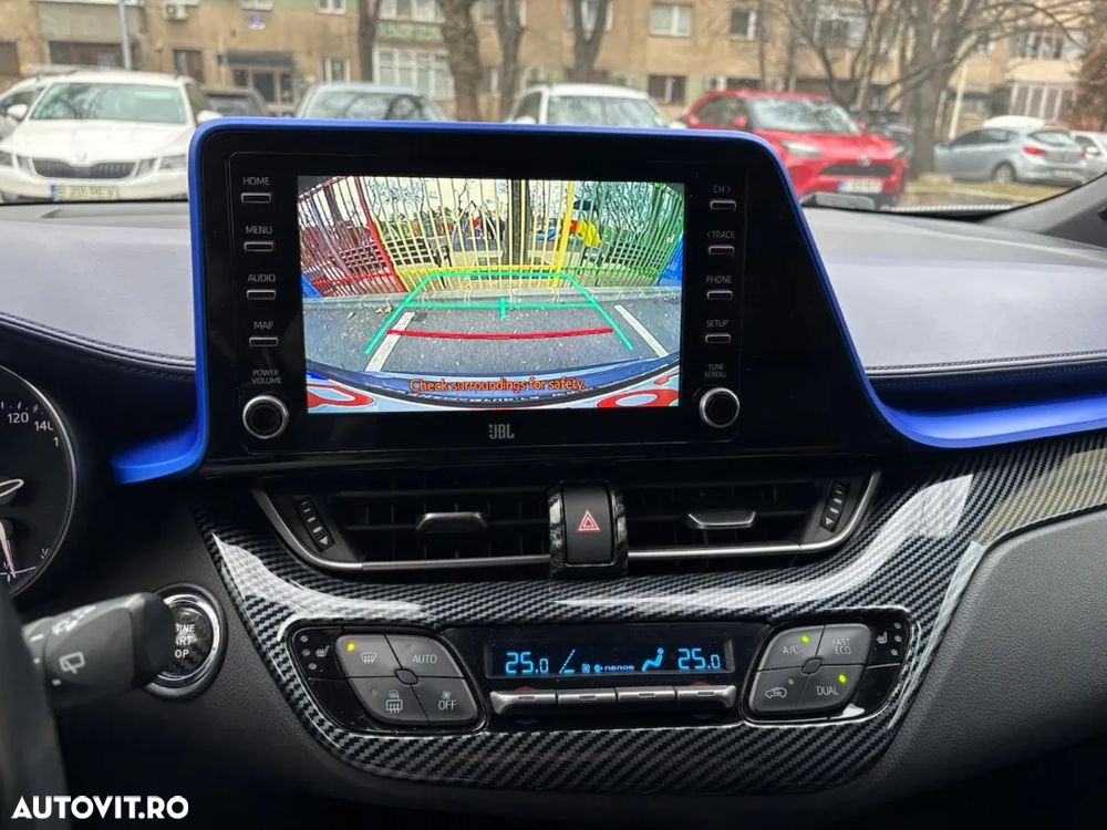 Toyota C-HR - 10
