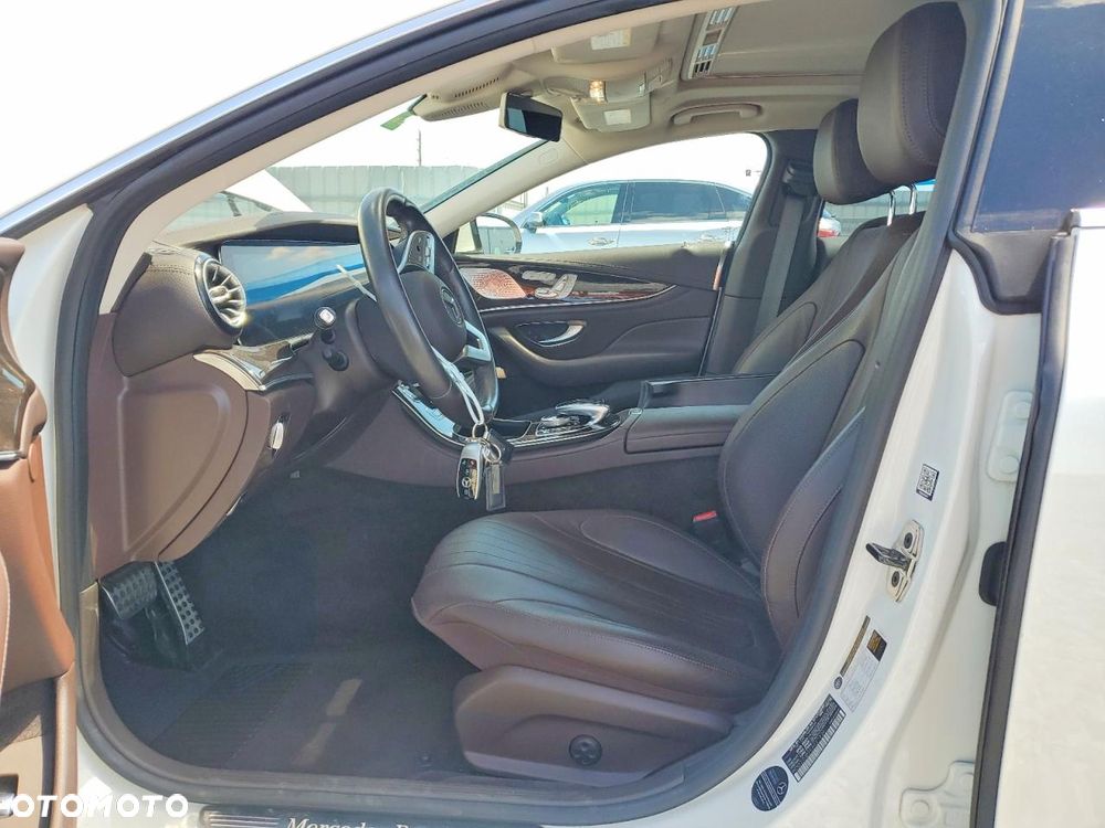 Mercedes-Benz CLS - 8