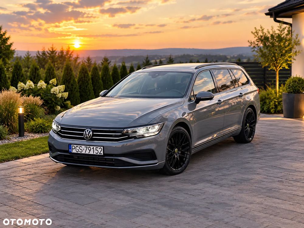 Volkswagen Passat 2.0 TDI EVO Elegance DSG - 1