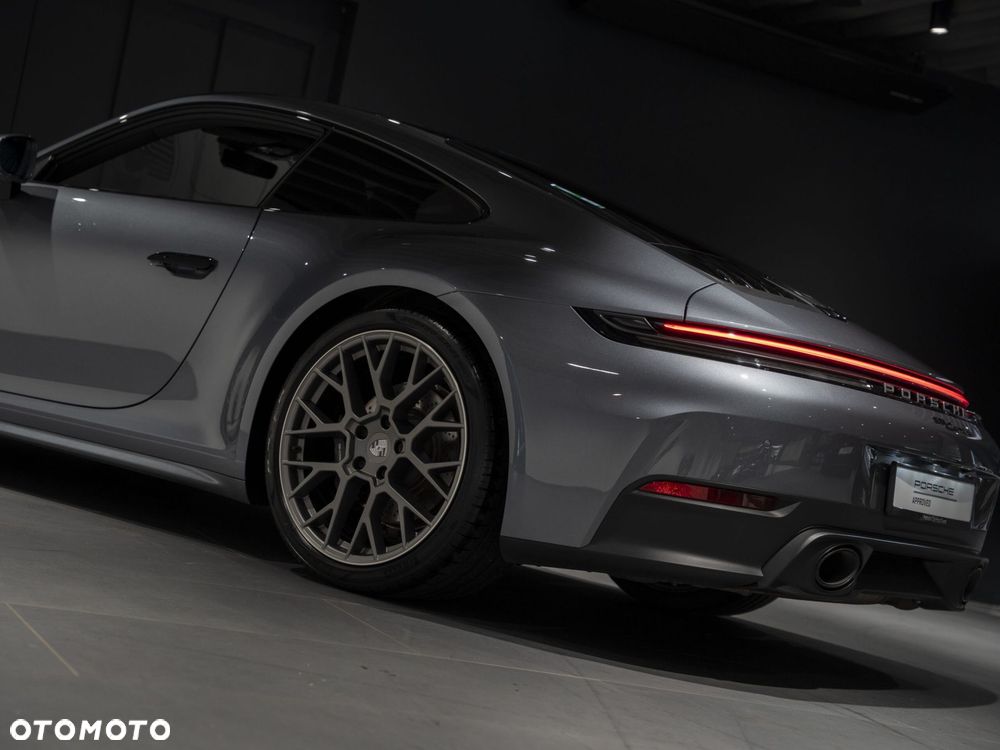 Porsche 911 Carrera PDK - 17
