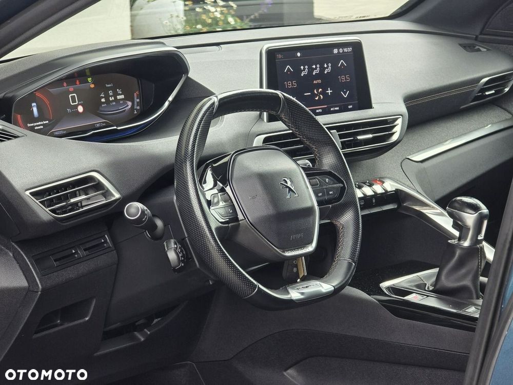 Peugeot 5008 1.5 BlueHDi GT S&S - 17