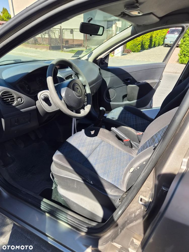 Renault Clio - 4