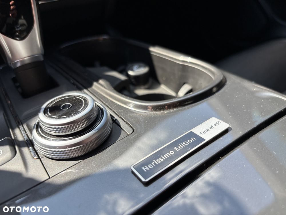 Maserati Ghibli S - 9