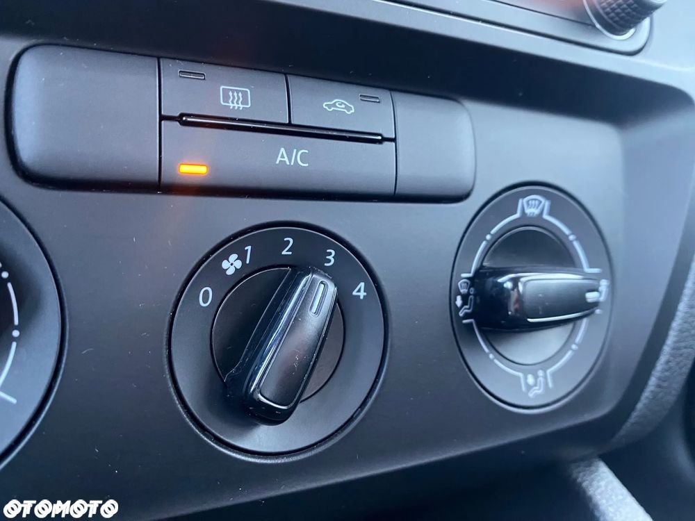 Volkswagen Jetta 1.4 TSI DSG BlueMotion Technology - 24