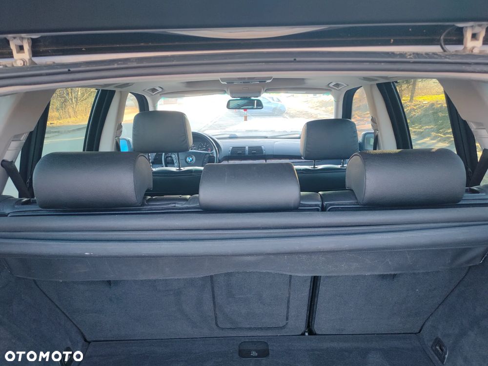 BMW X5 3.0 i - 2
