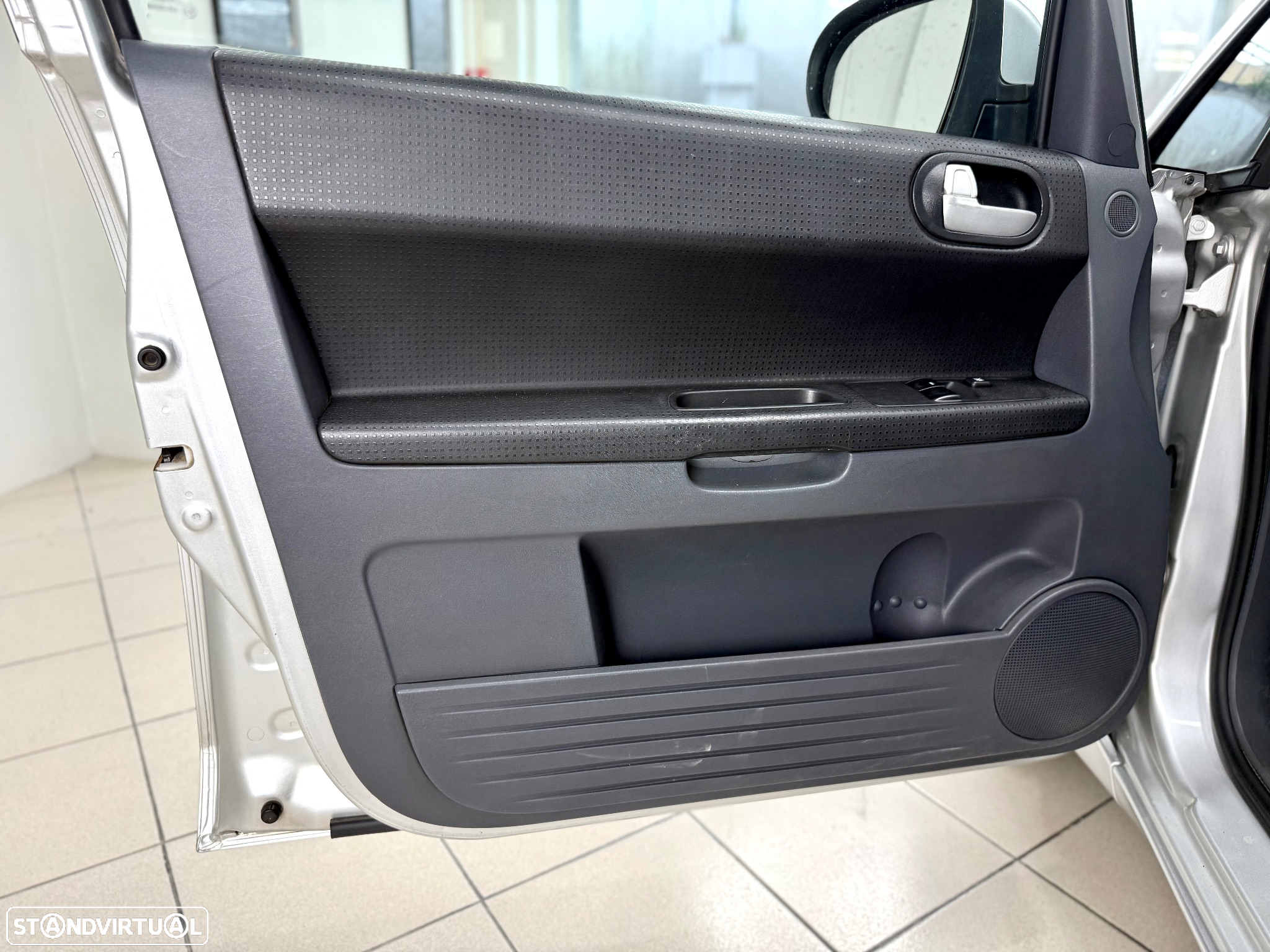 Mitsubishi Colt 1.3 Inform ClearTec - 11