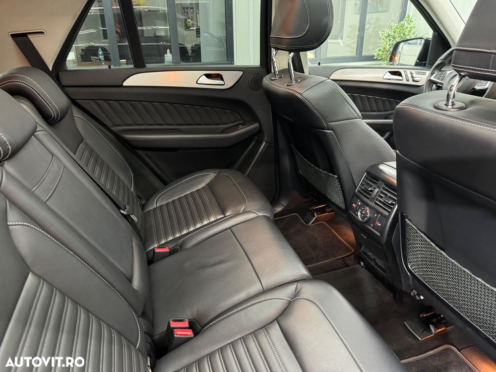 Mercedes-Benz GLE AMG 43 4Matic 9G-TRONIC AMG Line - 32