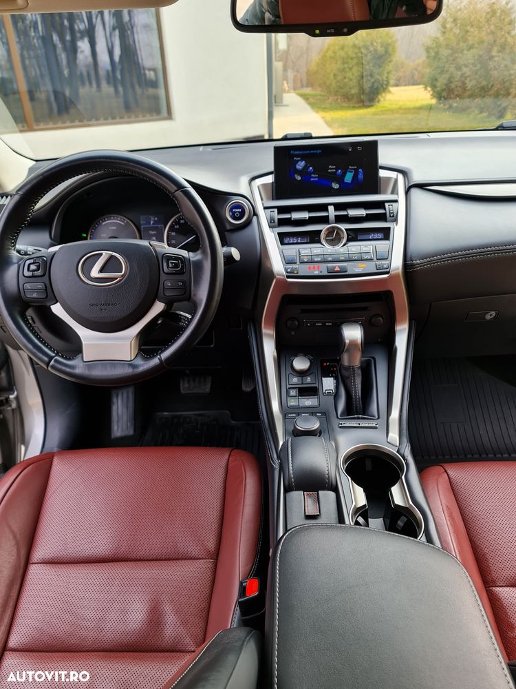 Lexus Seria NX - 3
