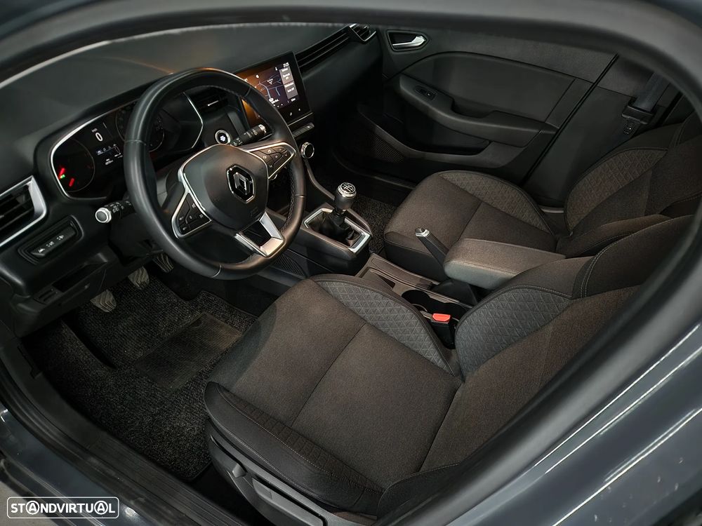Renault Clio 1.0 TCe Exclusive - 6