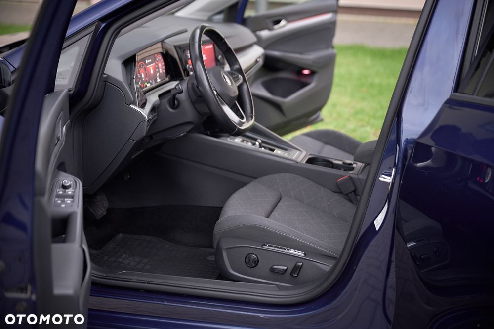 Volkswagen Golf - 18