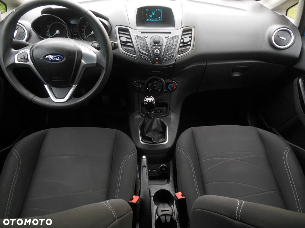 Ford Fiesta - 11