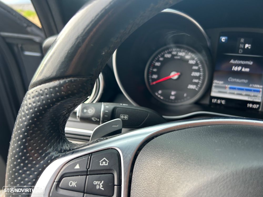Mercedes-Benz C 250 - 23