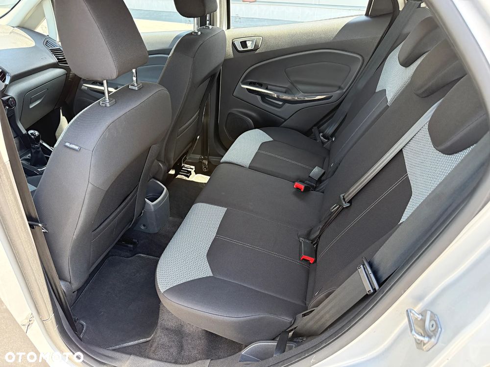 Ford EcoSport - 24