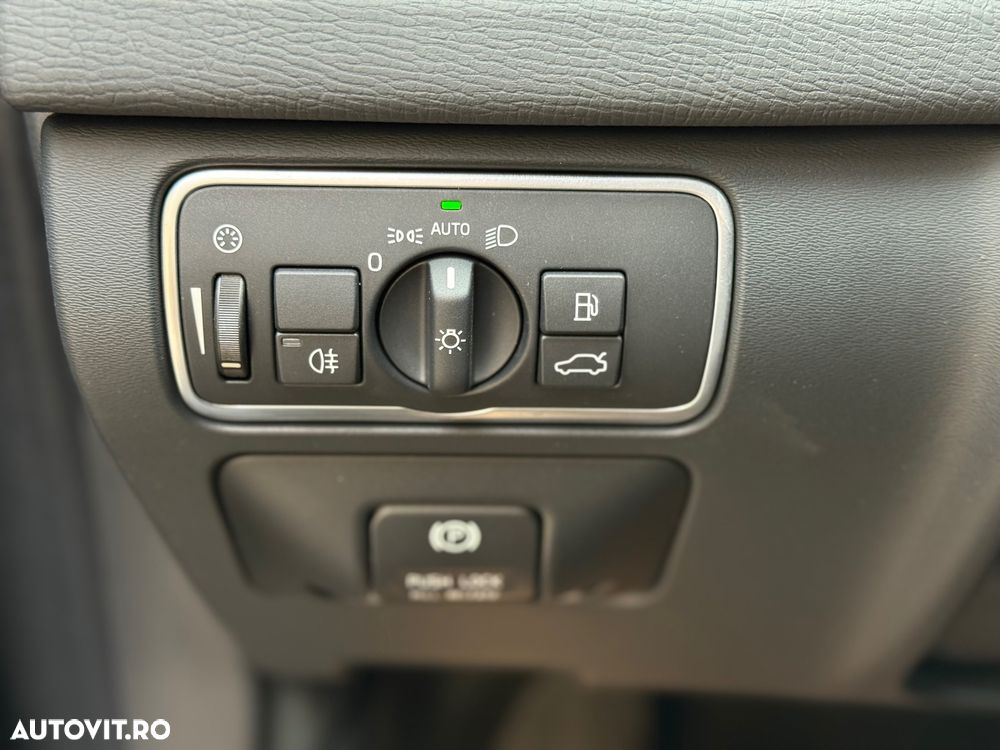 Volvo XC 60 D4 Geartronic Kinetic - 14