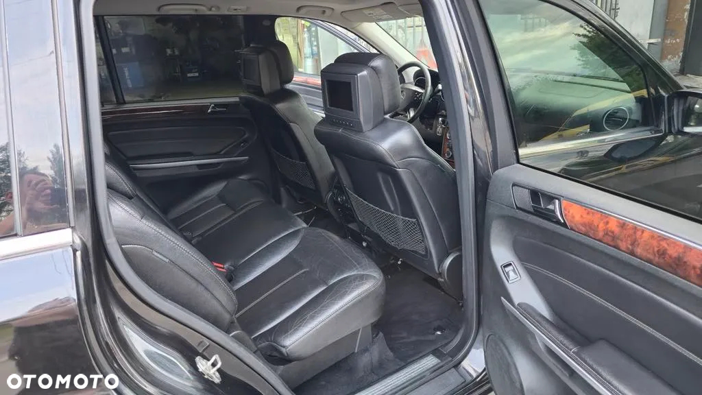 Mercedes-Benz GL 450 4Matic 7G-TRONIC - 17