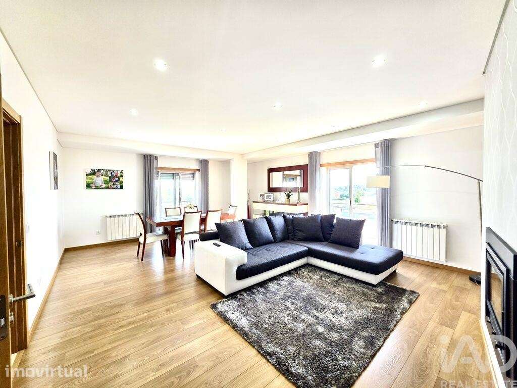 Apartamento T3 em Carregal do Sal - Grande imagem: 3/31