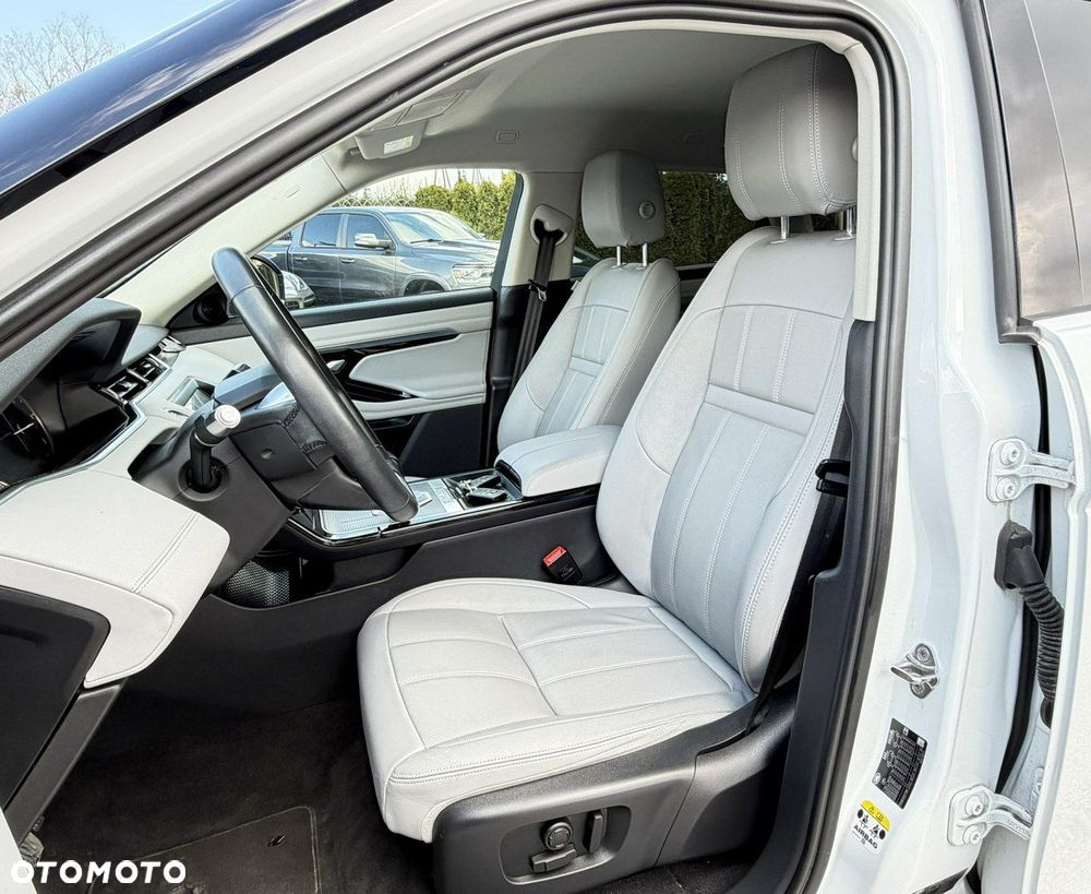 Land Rover Range Rover Evoque - 16