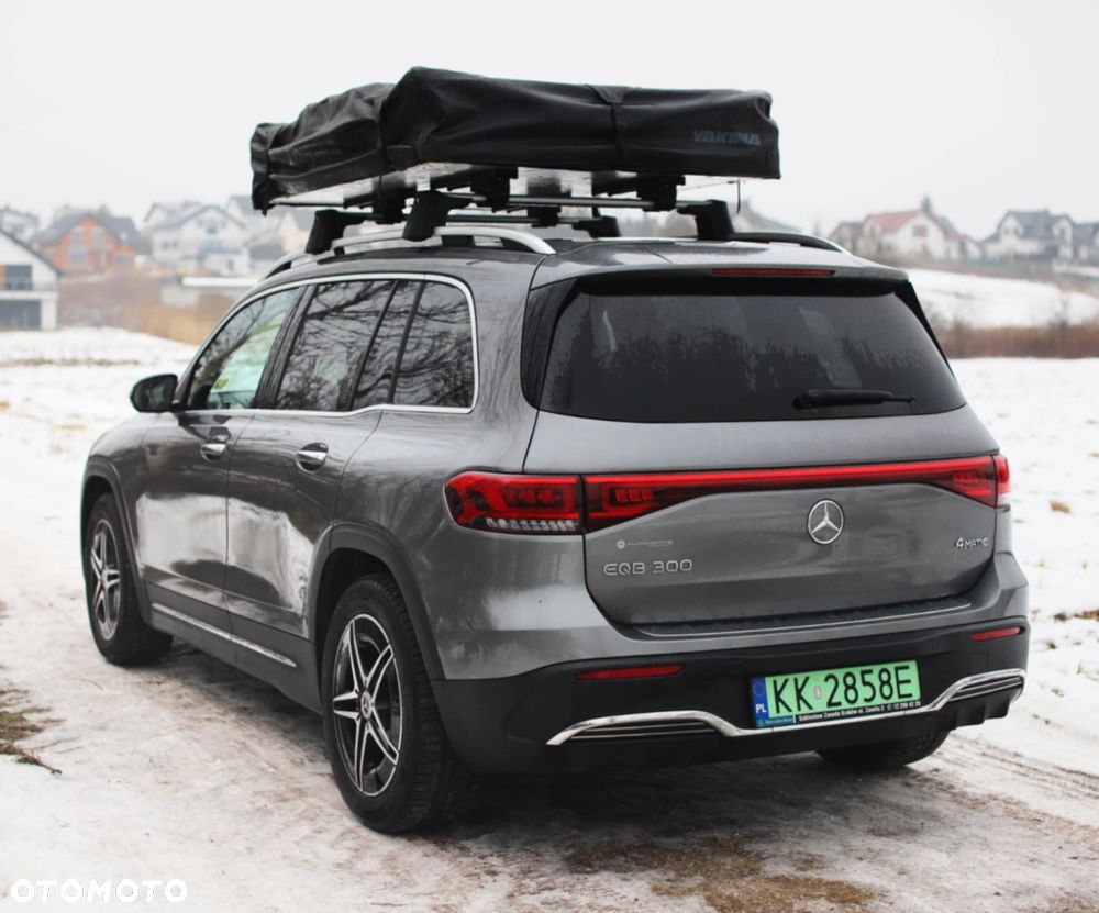 Mercedes-Benz EQB 2023