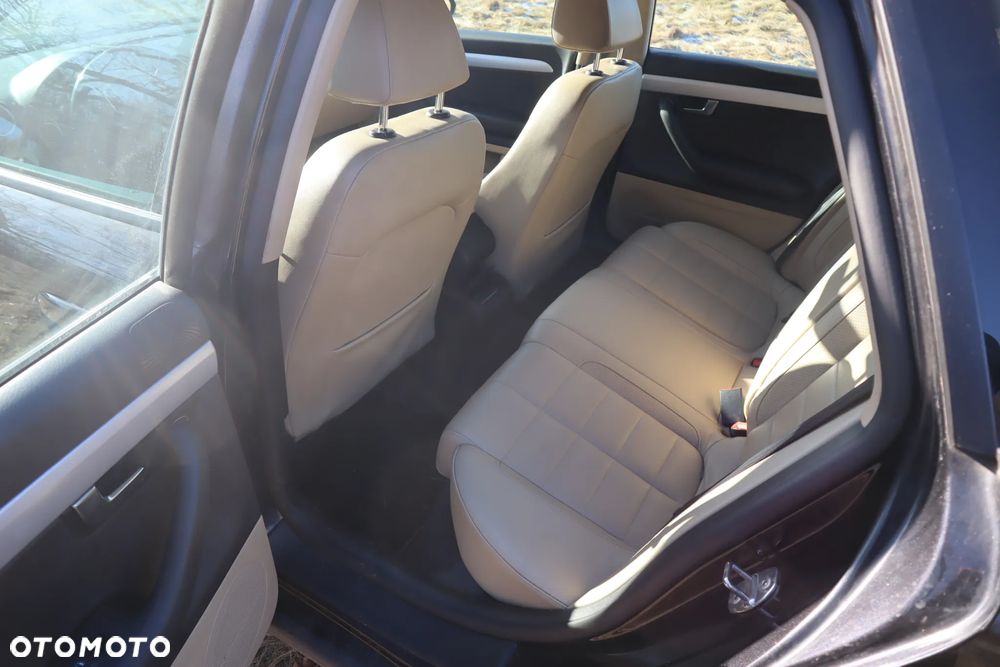 Seat Exeo ST 2.0 TDI CR Reference - 25