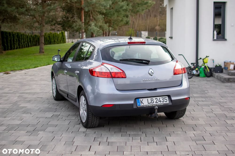 Renault Megane - 23