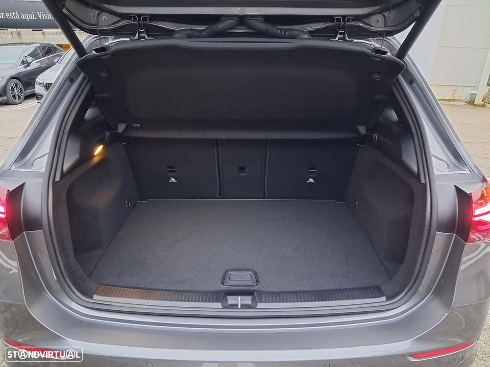 Mercedes-Benz B 180 - 13