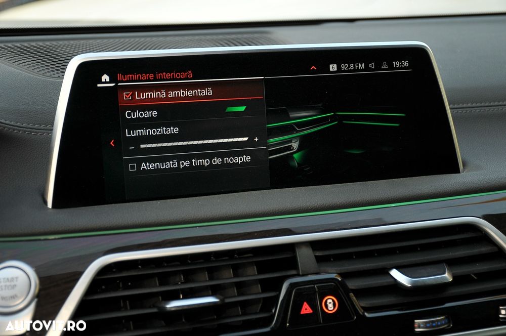 BMW Seria 7 740d xDrive MHEV - 20