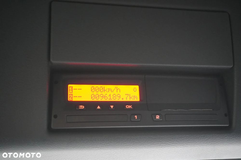 MAN TGS 26.360 E6 / Zabudowa WUKO Rivard 18 m3 / 90 tys. km / oś skrętna - 26