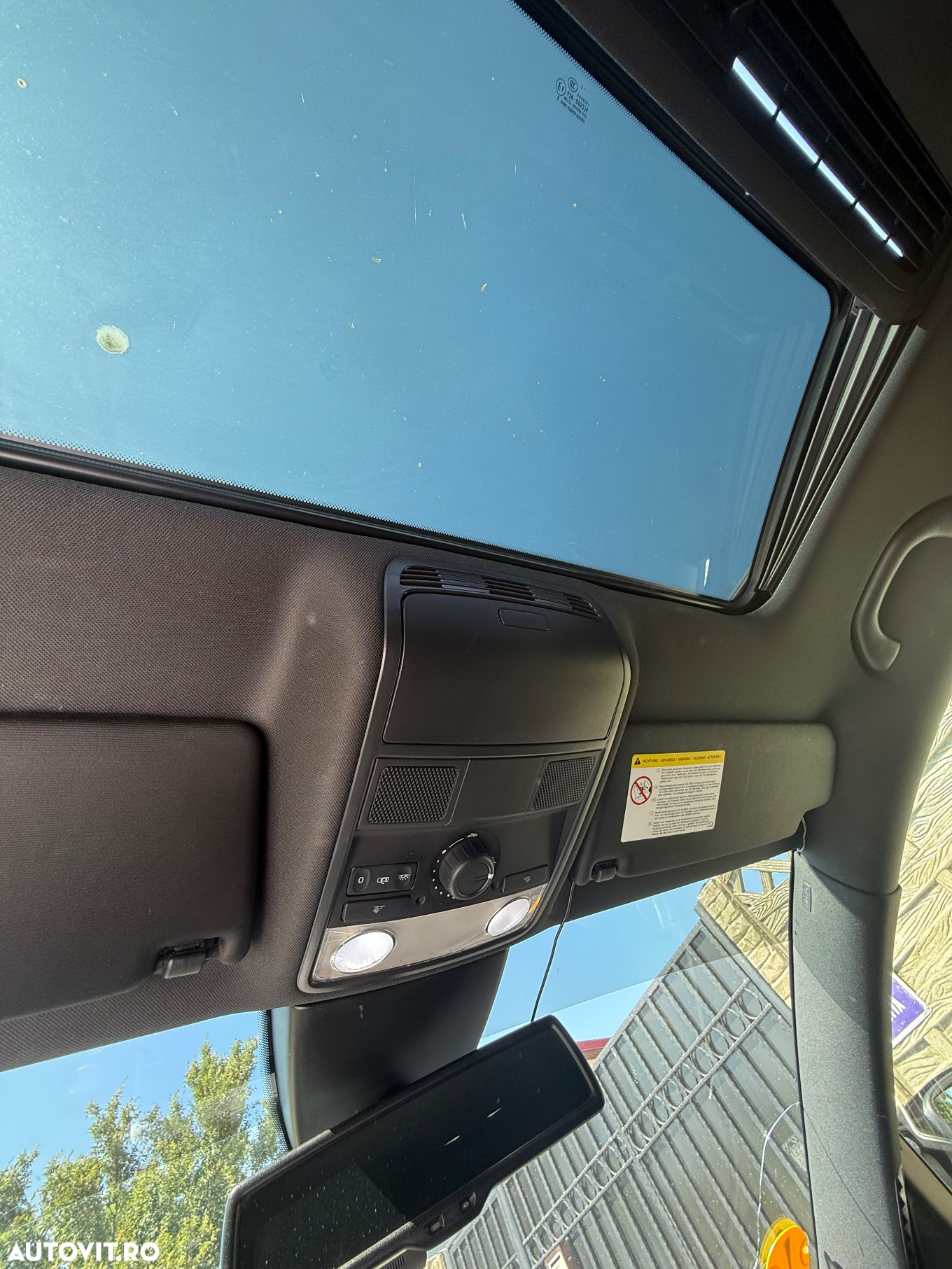 Volkswagen Passat Variant 2.0 TDI BlueMotion Technology DSG Comfortline - 22