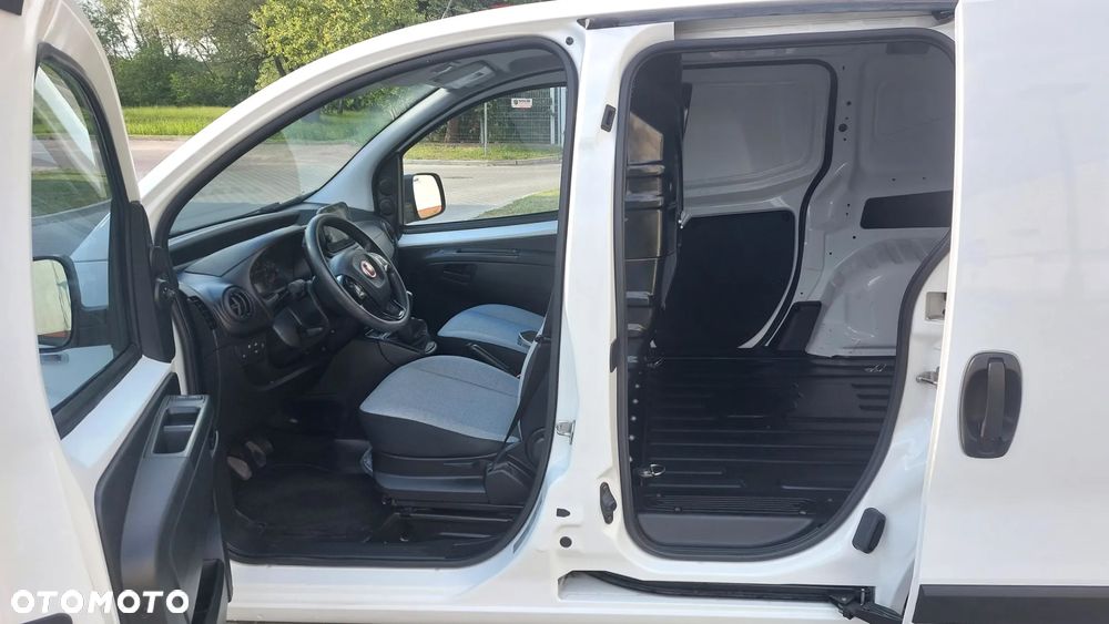 Fiat Fiorino Cargo SX 1.3 Multijet Salon PL 2xDrzwi 17 tys. km F. VAT-23 VAT-1 - 10