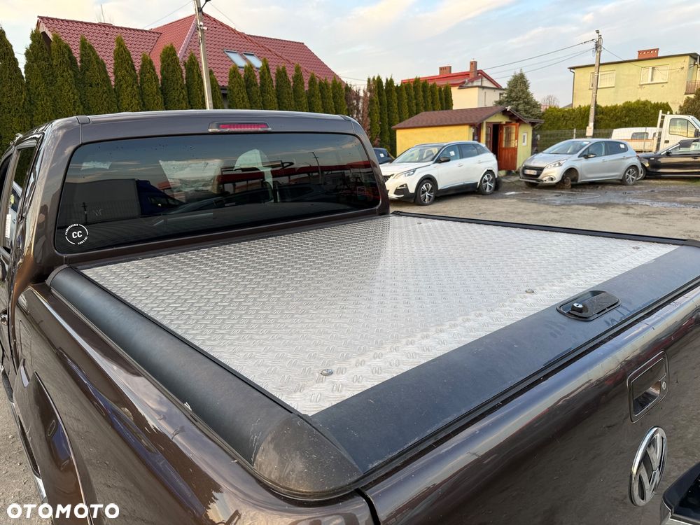 Volkswagen Amarok - 15