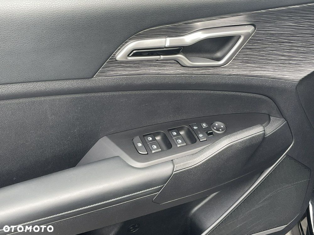 Kia Sportage - 10