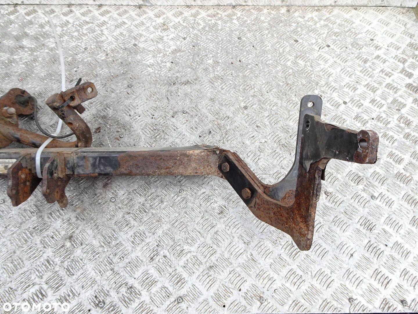 Hak holowniczy KPL. Citroen C4 Picasso II - 10