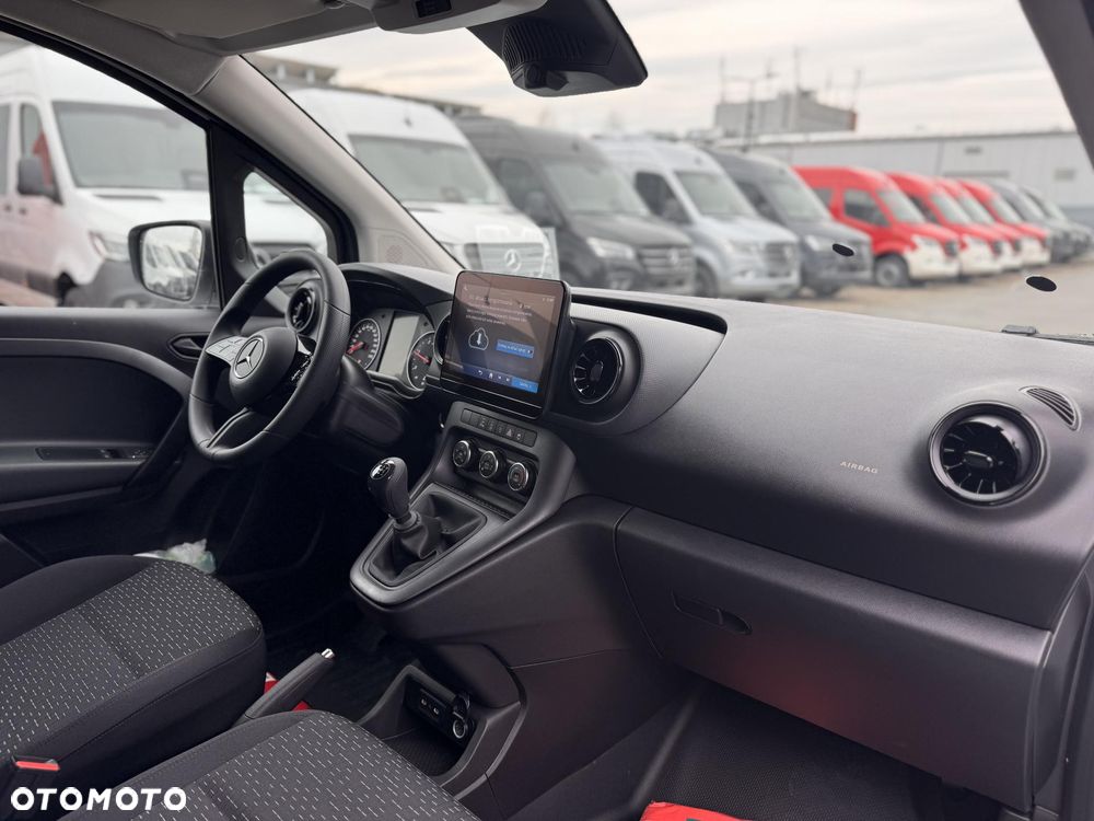 Mercedes-Benz Citan - 11