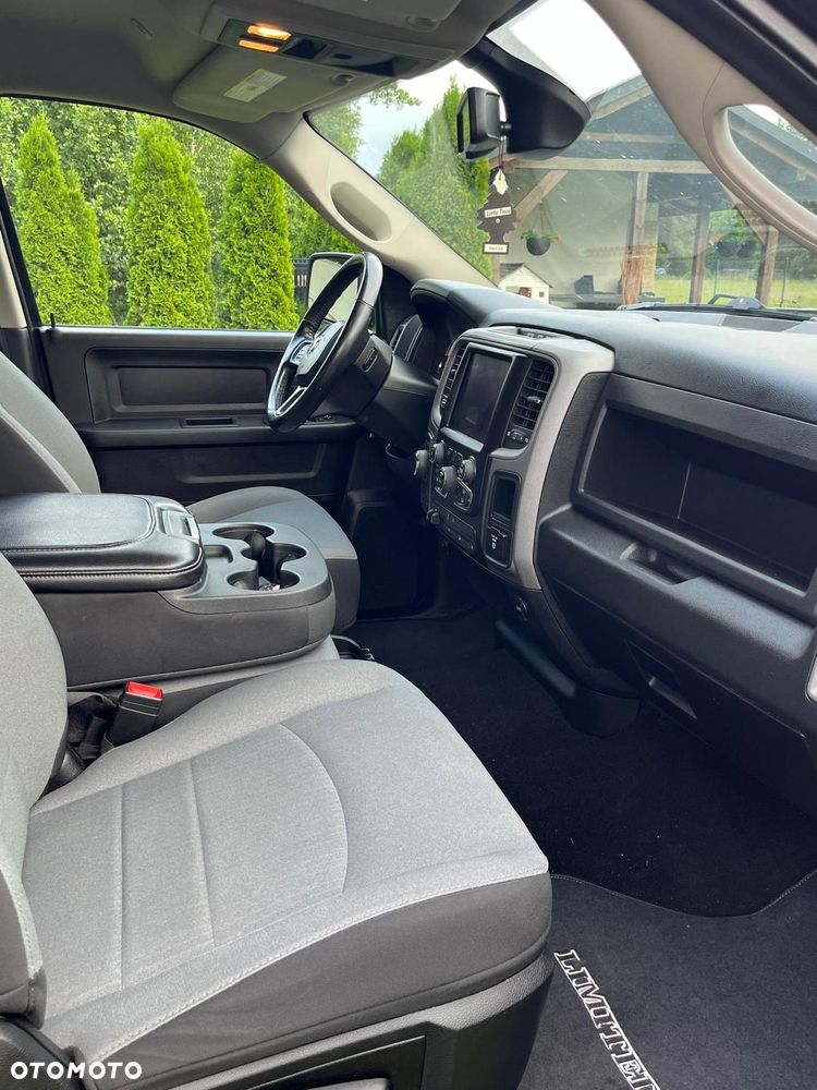 Dodge RAM 5.7 4x4 - 8