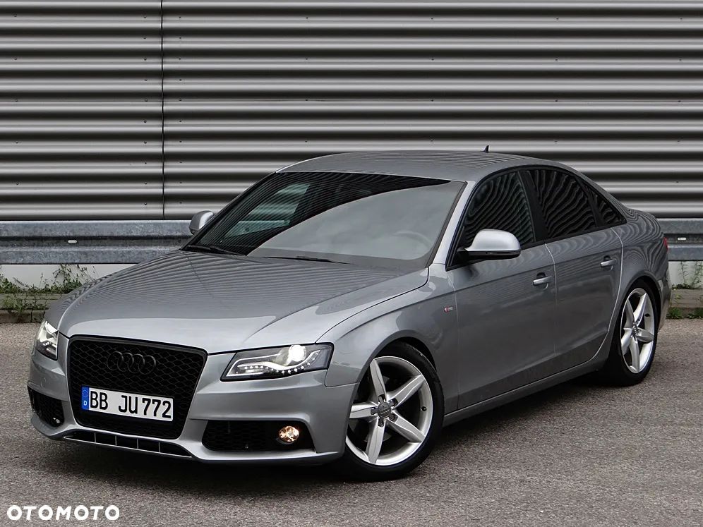 Audi A4 - 1