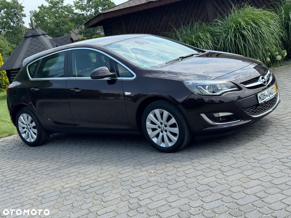 Opel Astra - 2