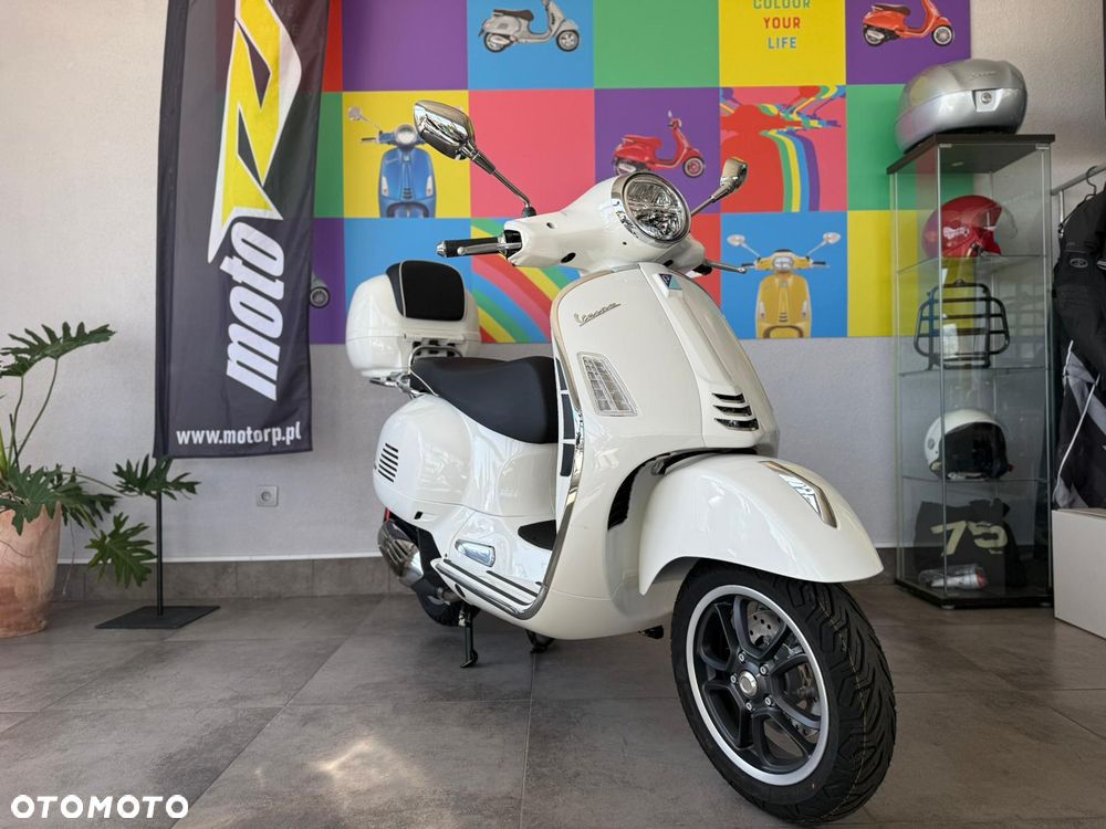 Vespa GTS - 3
