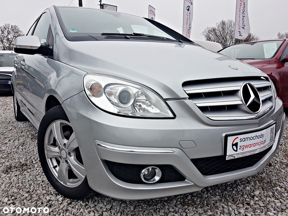 Mercedes-Benz Klasa B 180 BlueEFFICIENCY SPORT EDITION - 31