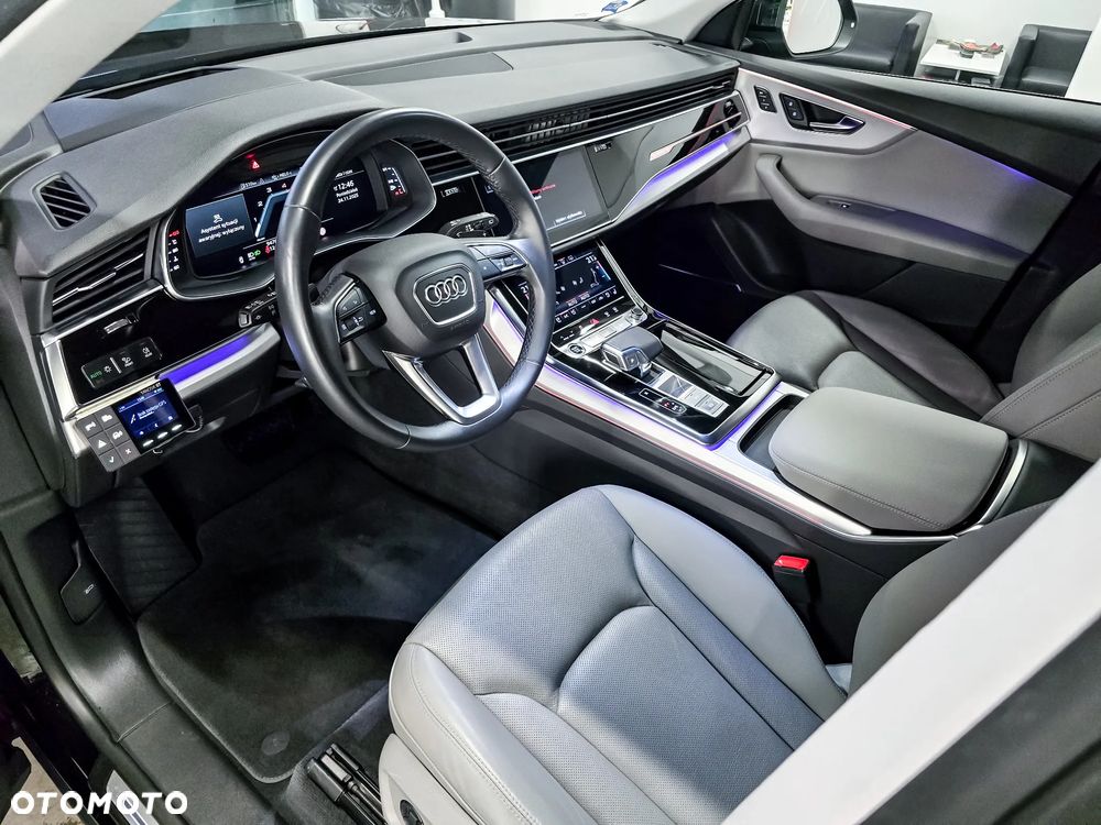 Audi Q8 - 7