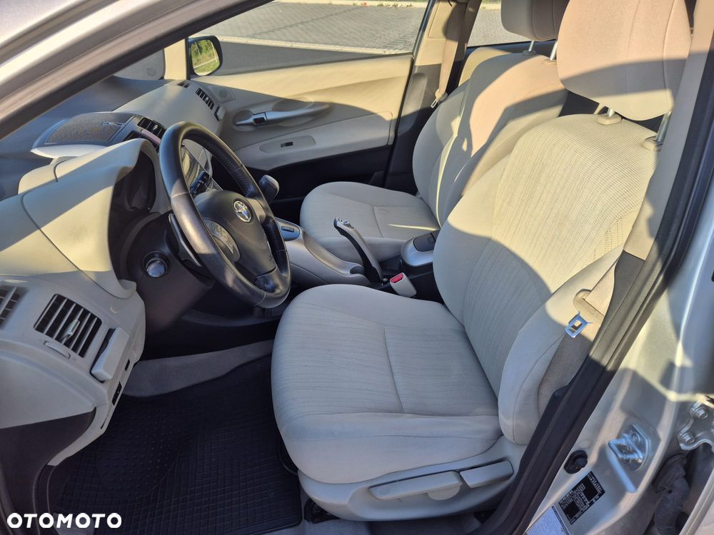 Toyota Auris 1.6 VVT-i Prestige MM - 7