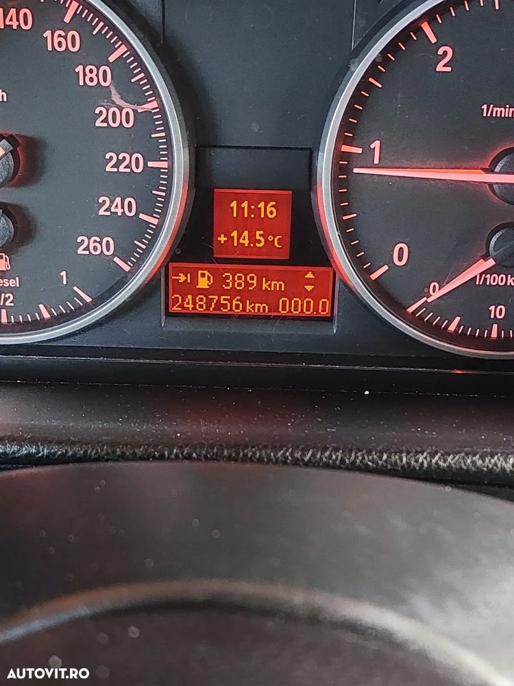 BMW Seria 3 320d - 16