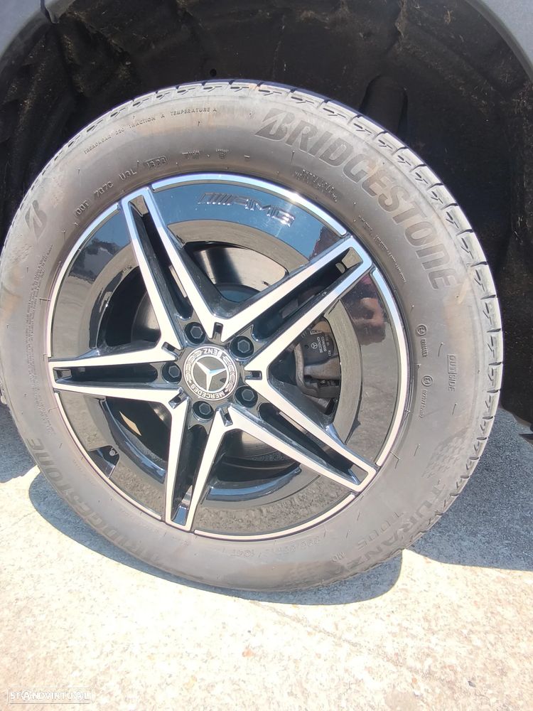 Mercedes-Benz EQB 300 4Matic AMG Line - 6