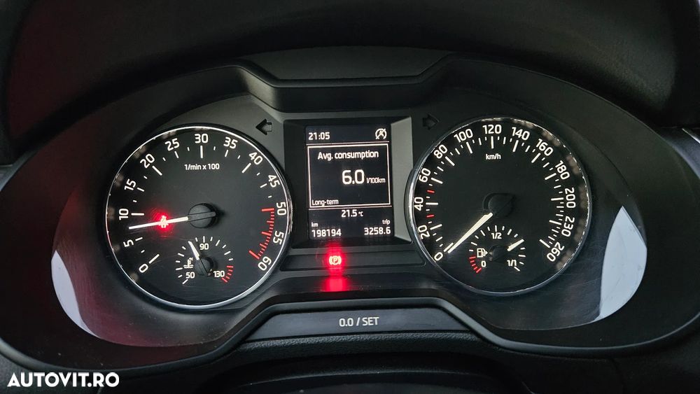 SKODA Octavia 2014 — imagine 5