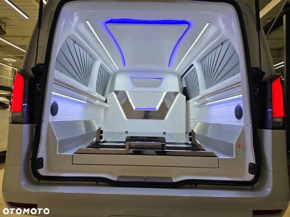 Mercedes-Benz Vito - 19