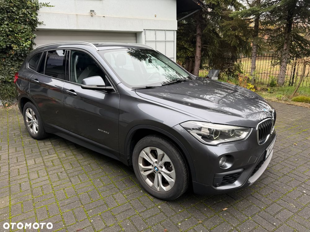 BMW X1 xDrive20d - 4