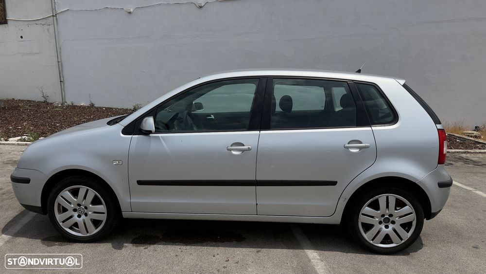 VW Polo 1.2 Confortline - 2