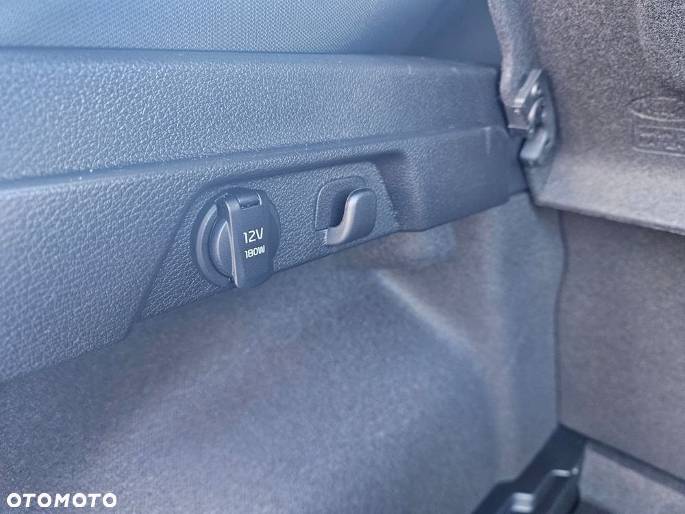 Kia XCeed 1.6 T-GDI Tribute DCT - 11