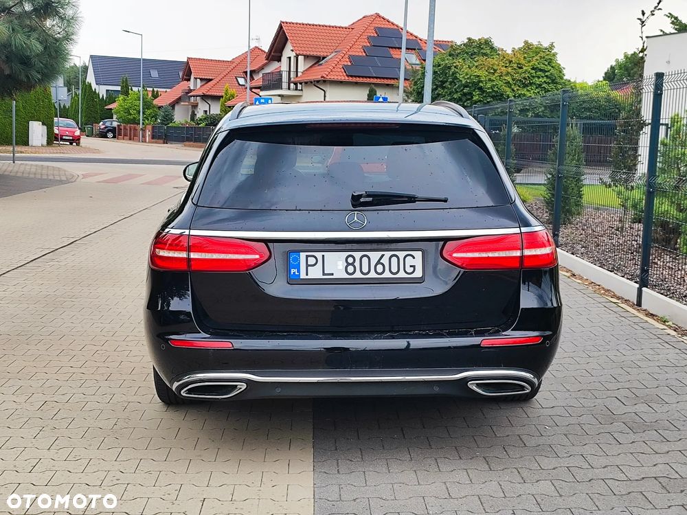 Mercedes-Benz Klasa E 220 d 4Matic 9G-TRONIC - 5