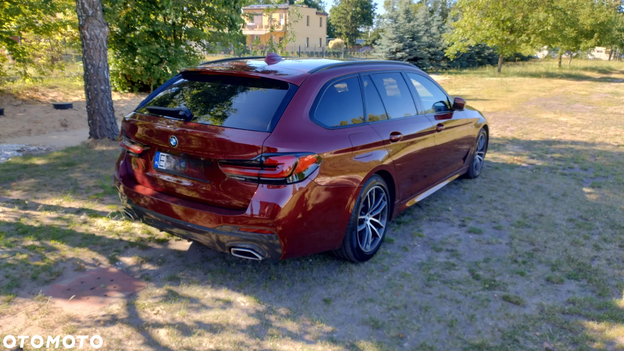 BMW Seria 5 530d xDrive Touring M Sport Edition - 4